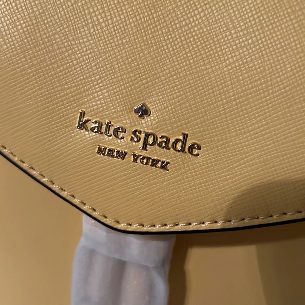 🎉 Host Pick 🎉 Kate Spade Lizzie Medium Backpack in Daybreak